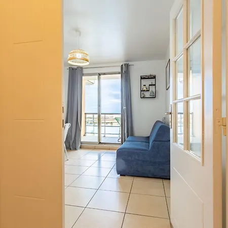 Blue Bay-4 By Interhome * Deauville