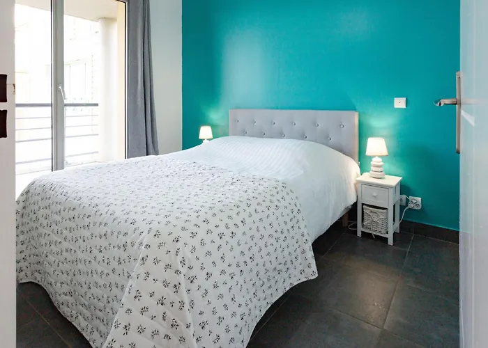 Appartement Blue Bay-4 By Interhome