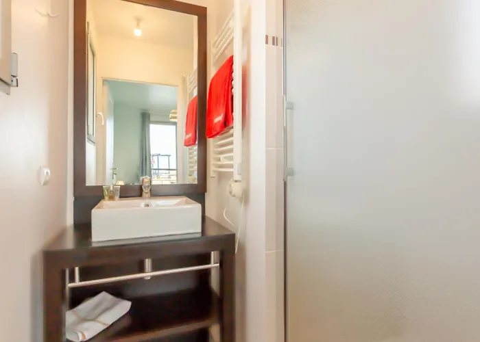 Appartement Blue Bay-4 By Interhome